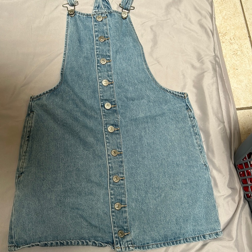 Forever 21 Jean-Overall Dress!